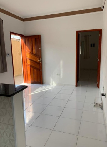 Imagem 6 de 14 de Casa A Venda 2 Quartos Lado Praia Agenor De Campos R$320mil