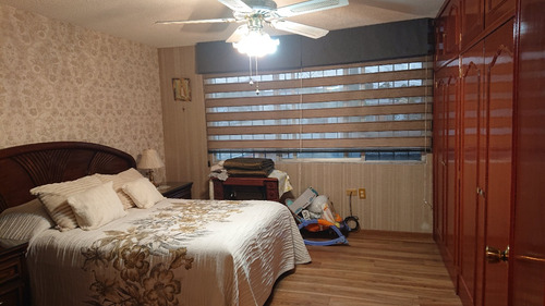 En Venta Casa De 3 Recámaras, 3 Cocheras, 2 1/2 Baños, Amplio Jardin Con Asador Techado, Cuarto De Lavado En La Concepción Ii