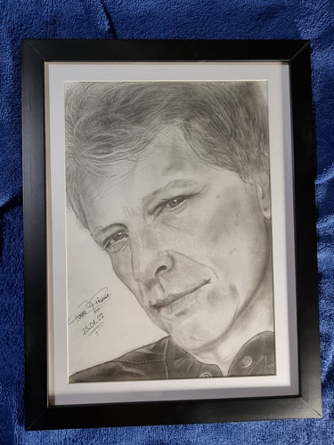 Encomenda De Desenhos Realistas Em Grafite A4 Emoldurado