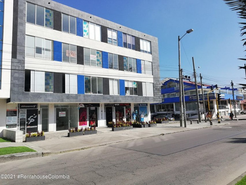 Imagen 2 de 21 de Comercial En San Nicolas(bogota) Rah Co: 22-1632