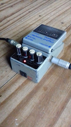 Pedal Boss-dsd-2 Digital Delay Sampler (Usado)