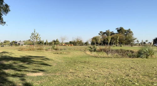 Terreno En La Reserva, Barrio De Chacras