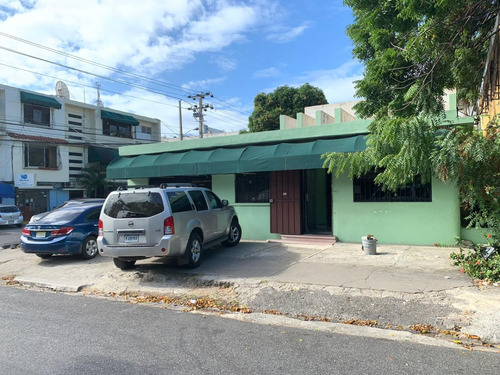 Local En Alquiler De 40 Metros Zona Universitaria Primer Piso No Broker Solo Clientes  Bueno Para Farmacia