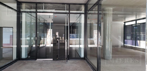 Urbana Las Lomas Oficina En Alquiler De 178 M2 En San Isidro
