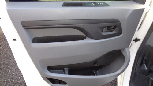 Imagem 9 de 15 de Peugeot Expert Business 1.6 Turbo Diesel Unico Dono Xaxim/sc