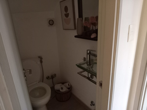 Casa En Malvin Sur , 2 Dormitorios, 2 Baños , Parrlillero. Todo A Nuevo B.p.s.al Dia Acepta Prestamo Bancario U$s 269.000 Se Escuchan Ofertas!!!!!!