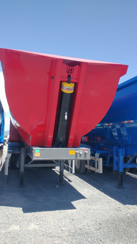 Tolva Volteo 30m 2 Ejes Tipo Media Caña Marca Atro Mod 2026