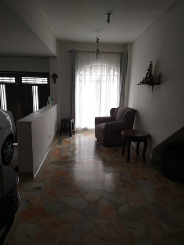 Casa Primer Piso En Cabañas
