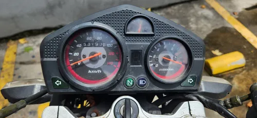 Akt Ne 125. No Tiene Soat Ni Tecno, Pero Esta Lista