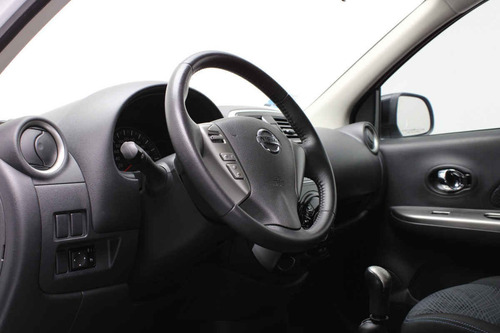 Imagen 9 de 15 de Nissan March 2019 5p Sr L4/1.6 Man