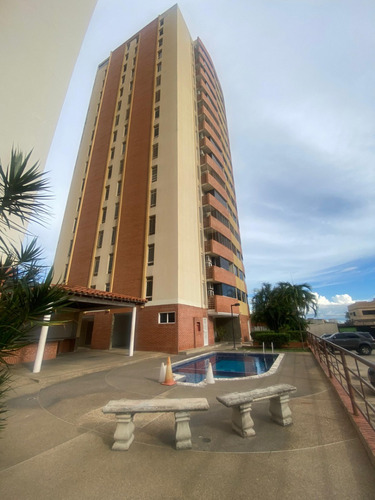 Apartamento En Jardín Mañongo Residencias Valle Claro