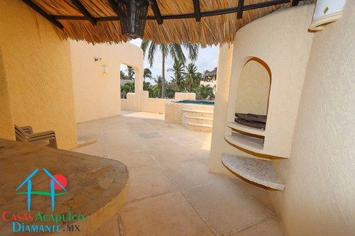 Cad Son Vida Menorca 5. Tu Refugio En Acapulco: Casa Con Jacuzzi Y Roof Garden Cerca Del Mar