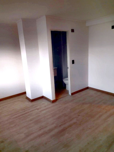 Vende Oficinas En Maipú Life Concepción