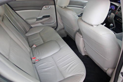 Honda Civic 1.8 Lxs 16v Flex 4p Manual