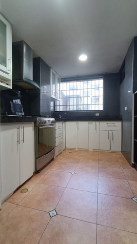 Imagen 8 de 17 de Apartamento En Venta Residencias La Quinta 106m2 Pb Terraza 11 Los Teques