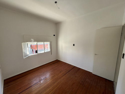 Venta Casa Santa Fe - Con Pileta En Barrio Constituyentes