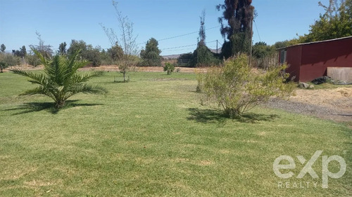 Parcela En Venta Con 2 Casas En Talagante
