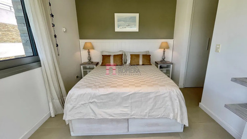 Venta Penthouse En Playa Mansa