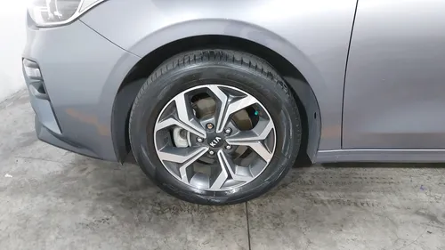 Kia Forte 2.0 LX AUTO