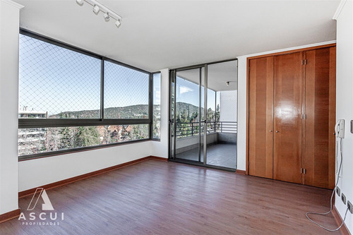 Departamento En Venta De 3 Dorm. En Lo Barnechea