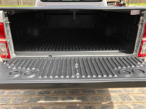 Toyota Hilux 3.0 Std Cab. Dupla 4x4 4p 2014