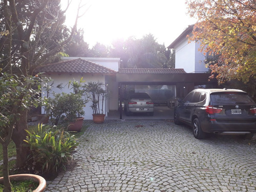 Imagen 2 de 14 de Casa En Exclusivo Country Buenos Aires Golf