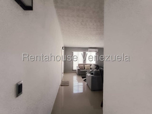 Casa En Venta Urb Residencias Palo Negro Maracay 25-13346 Apd