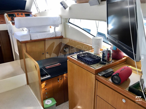 Imagem 10 de 10 de Ferretti 50