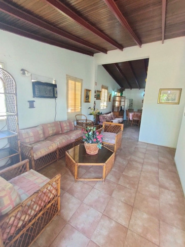 Imagen 7 de 14 de Casa En Venta En Puerto Piritu A 2 Cuadras De La Playa .