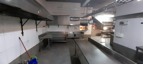 Edificio Comercial En Villa Ballester
