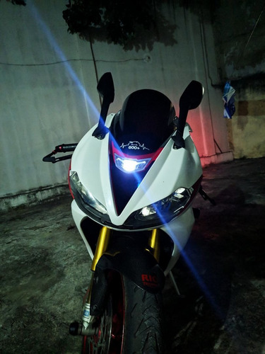 Triumph Daytona 675r