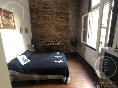 Imagen 8 de 14 de Venta Ph De 4 Ambientes En Almagro Sobre Avenida Rivadavia. Ideal Para Refaccionar!