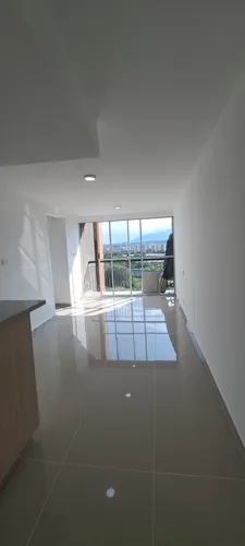 Apartamento Con 3 Habitaciones, 2 Baños, Y Una Vista Increib