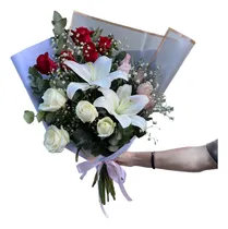 Comprar Ramo De Rosas & Liliums  - Flores A Domicilio
