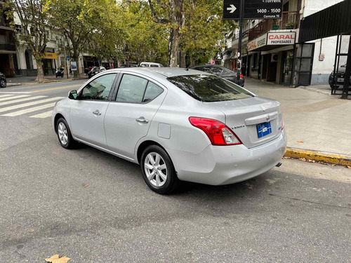 Nissan Versa 1.6 Advance At 2015