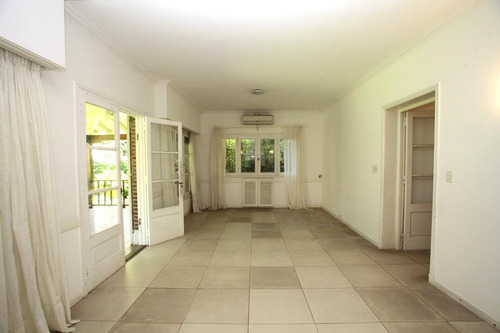 Imagen 14 de 25 de Casona De Estilo En Alquiler En Tigre Residencial