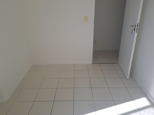 Imagem 7 de 18 de Apartamento Para Venda No Centro Em São Gonçalo - Rj - 231