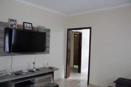 Imagem 11 de 27 de Chácara Em Pirabeiraba | 1 Suíte Master + 02 Dormitórios | Piscina | Edicula Com Área De Festas - Sa02334 - 71007661