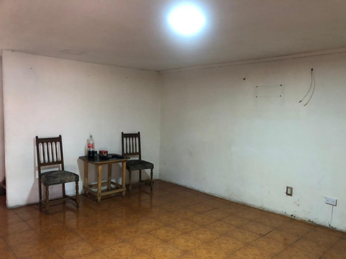 Excelente Casa De Dos Pisos En Comuna De La Cisterna!!!