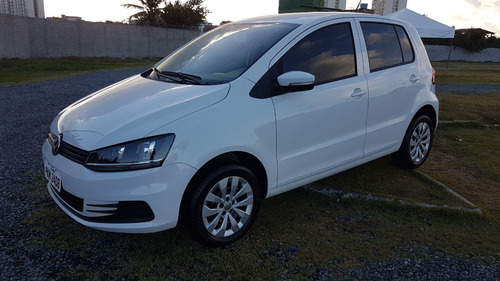 Volkswagen Fox 1.6 Trendline Total Flex 5p 2017