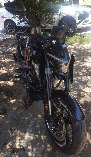 Beta Zontes R350 Espectacular