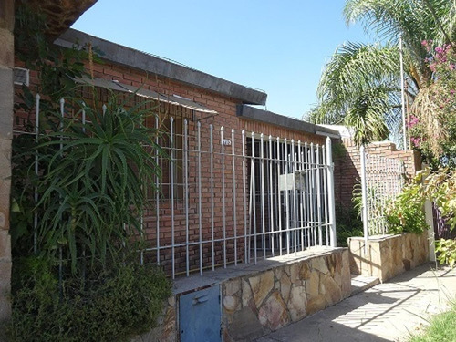 Imagen 1 de 5 de Casa En Muy Buen Estado De 2 Domitorios