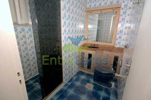 Imagem 12 de 15 de Ribeira 2 Quartos Com Dependências Completas E Garagem. Rua Maldonado - Ilap20498