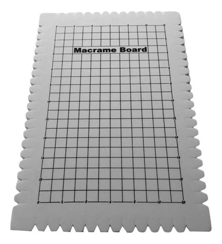 A Tablero Grande De Espuma De Macramé For Trenzar