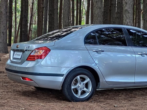 Geely Emgrand Ex7 2015 Impecable! - Permuto / Financio