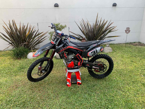 Imagen 2 de 8 de Honda Crf 250