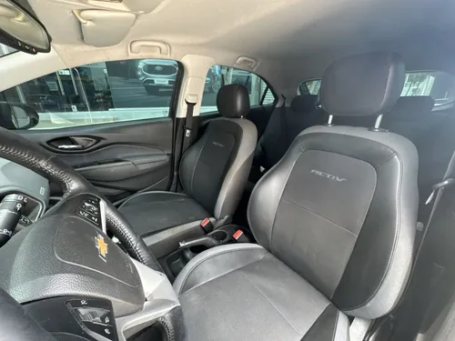 Chevrolet Onix 1.4 Ltz 5 p