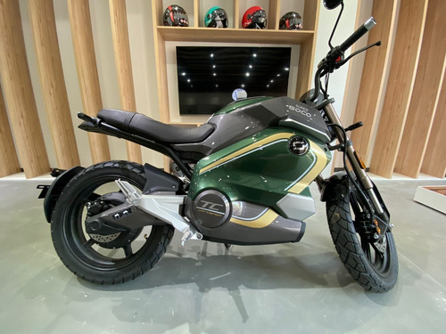 Imagen 11 de 17 de Moto Eléctrica Super Soco Tc Wanderer Vintage Green
