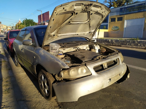 Imagem 1 de 8 de Audi A3 1.6 8v Mi 2005 Sucata Somente Peças