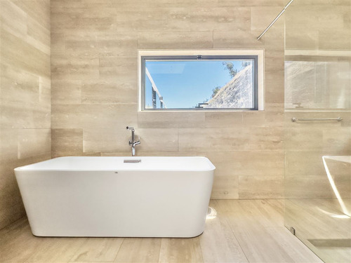 Nueva, En Condominio: Santa María De Manquehue